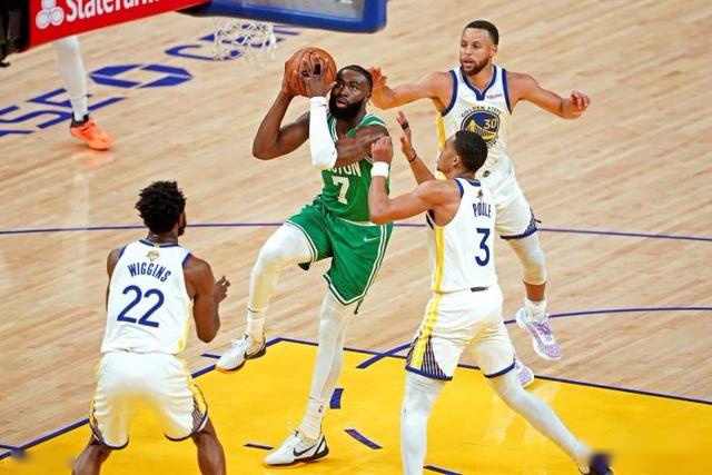 AC米兰将再次报价希门尼斯 已经与球员谈妥合同